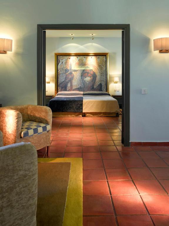 Parador De Трухильо Екстериор снимка