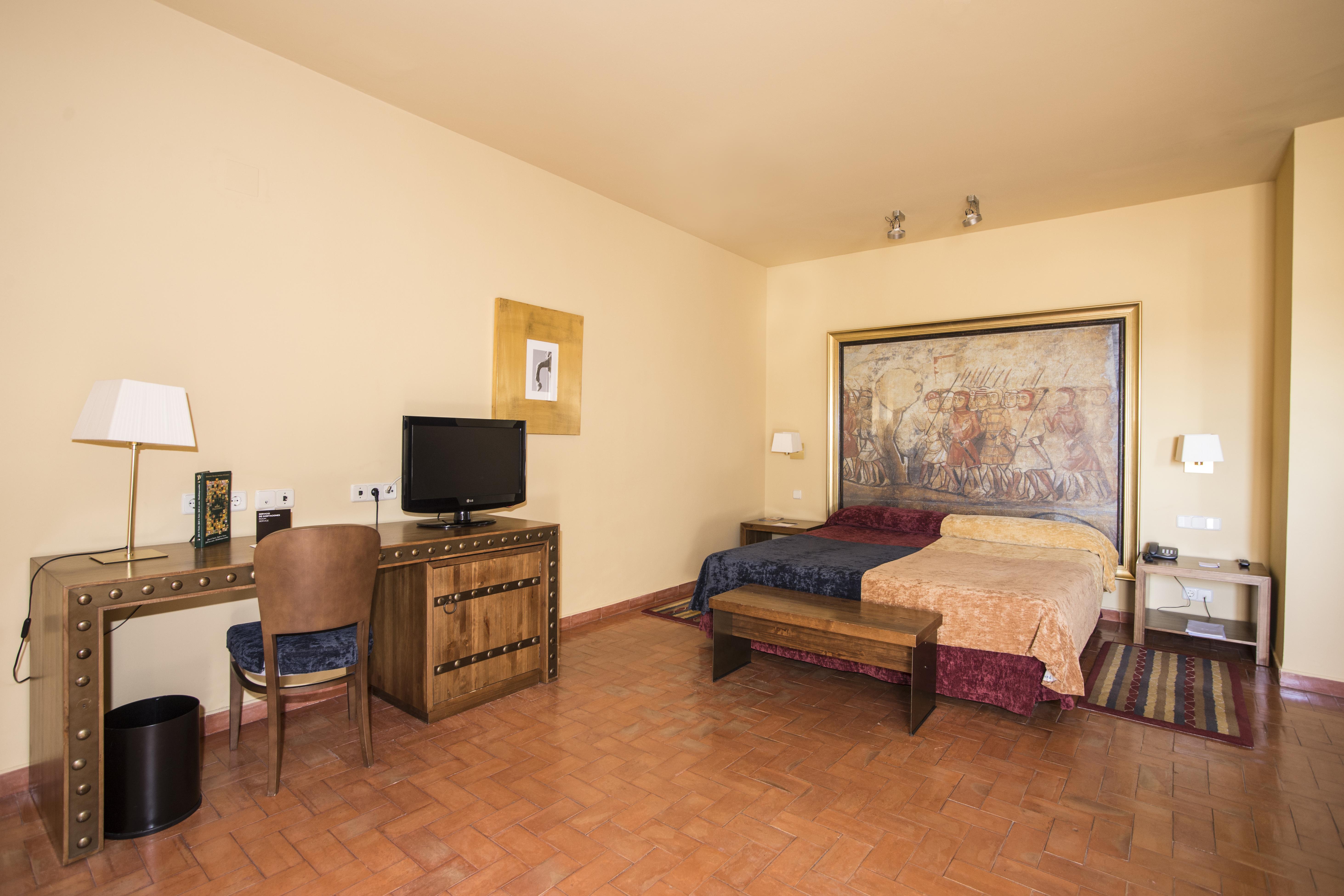 Parador De Трухильо Екстериор снимка