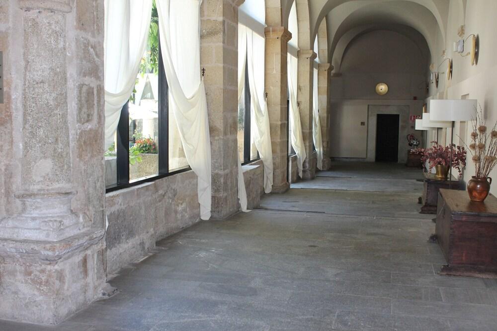 Parador De Трухильо Екстериор снимка